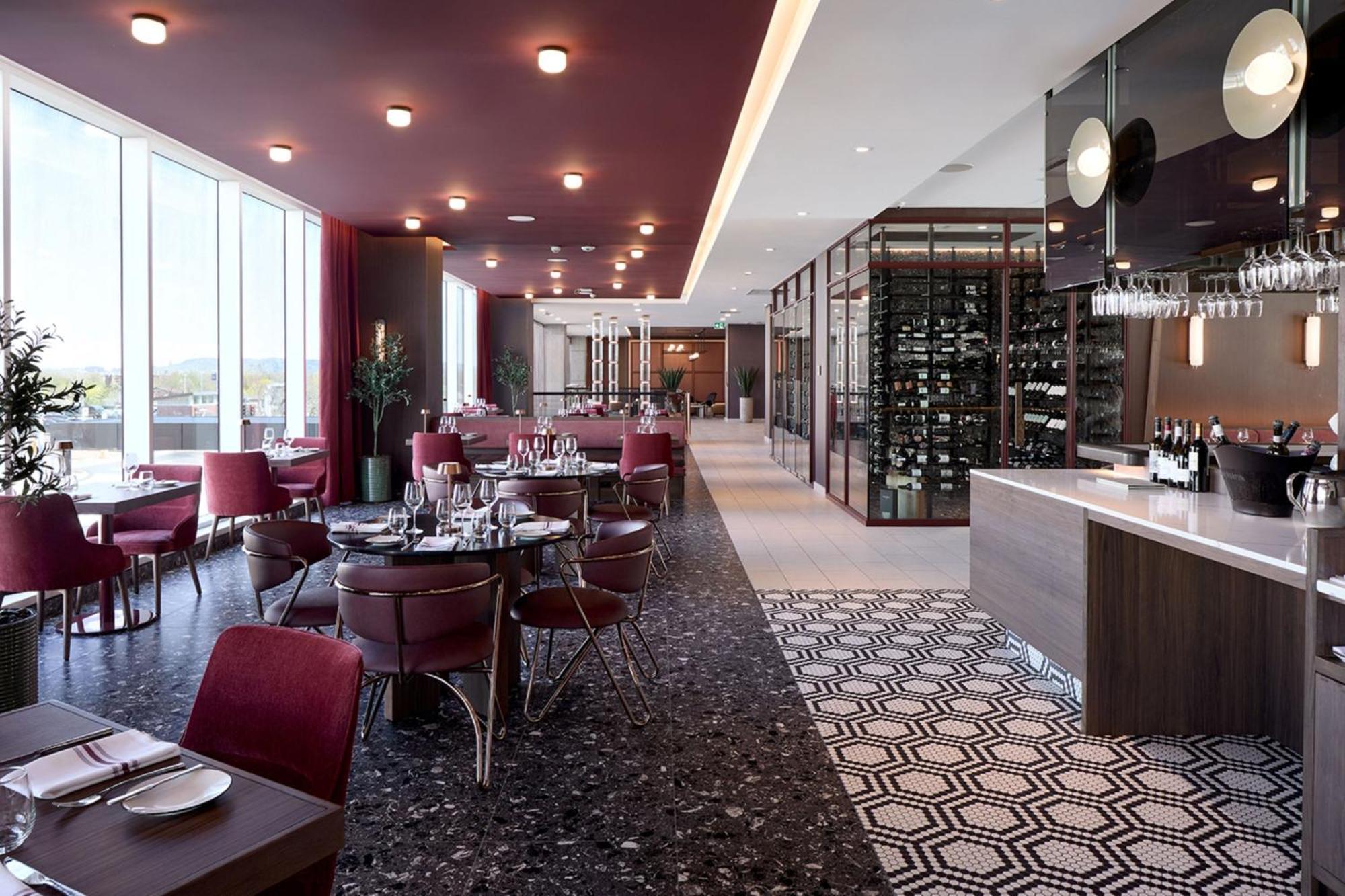 Courtyard By Marriott Montreal Laval Hotel Eksteriør billede